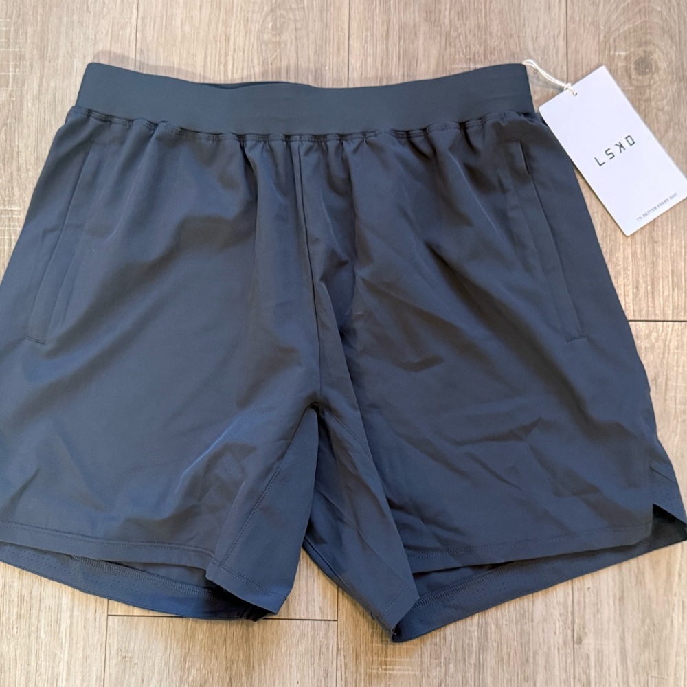 LSKD Men's Performance Black Shorts - Picture 2 of 6